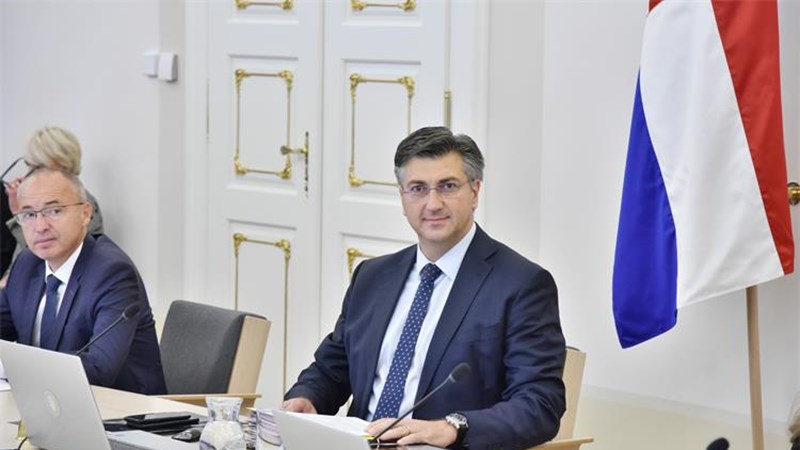 Nakon jamstva Vlade brodogradilište 3. maj krenulo u novi početak, a slično rješenje tražimo i za Uljanik  
